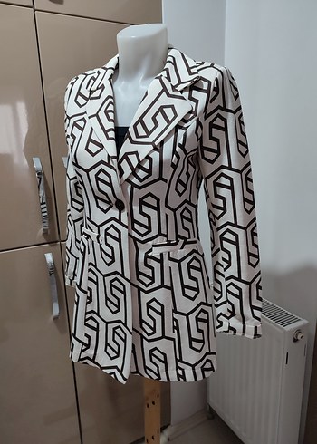 Baskılı Kısa Kadın Blazer Ceket - Görsel 3