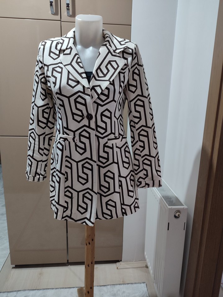 Baskılı Kısa Kadın Blazer Ceket - Görsel 2