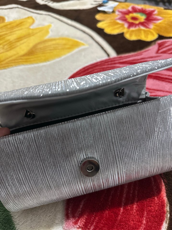 Gri Pilili Kadın Portföy Çanta - Görsel 4