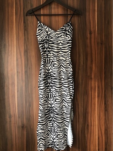 Zebra elbise