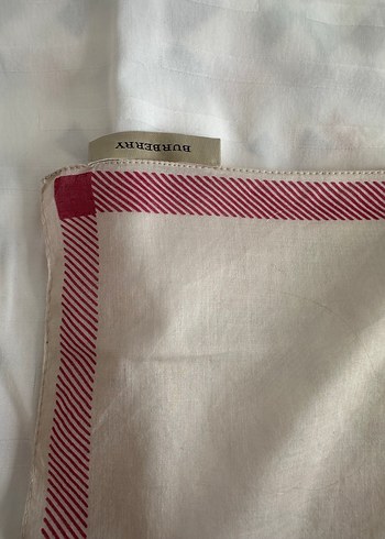 Burberry Gri Beyaz Kadın Fular burberry orjinal 49:49