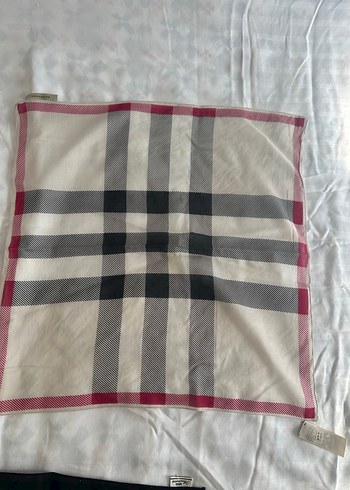 Gri Beyaz Kadın Fular burberry orjinal 49:49