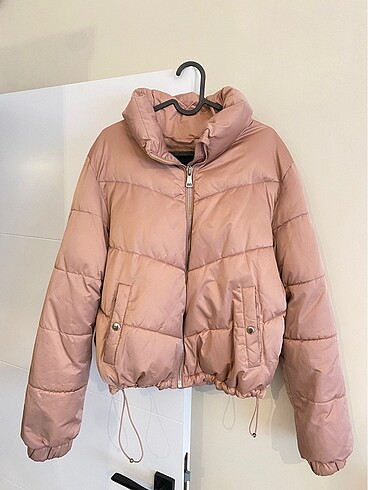 Bershka şişme mont