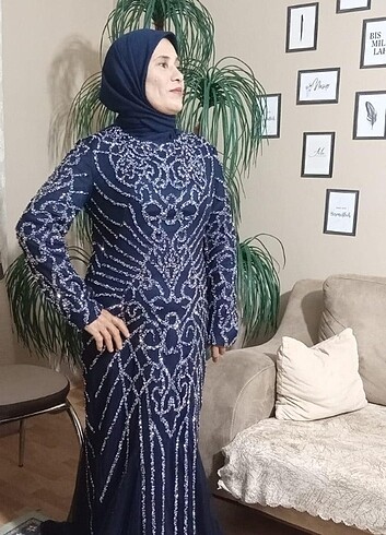 44 Beden lacivert Renk TAŞLI BALIK ABİYE