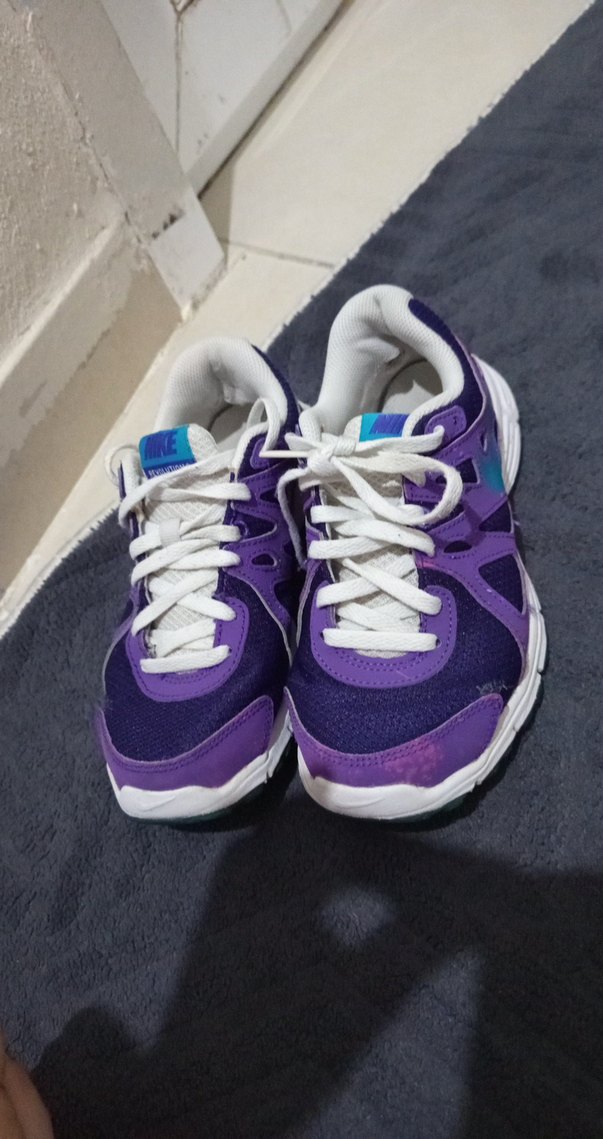 Mor Renkli spor ayakkabı - Görsel 3