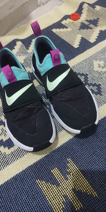 Nike spor ayakkabı 