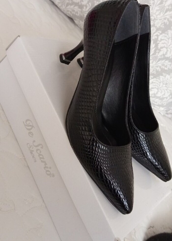 Topuklu ayakkabı - Görsel 4