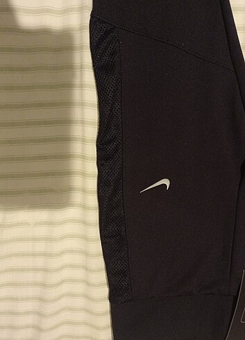 s Beden Nike spor taytı