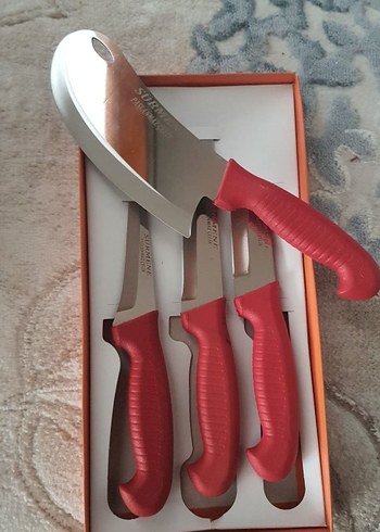 Diger Kırmızı Saplı Bıçak Seti
