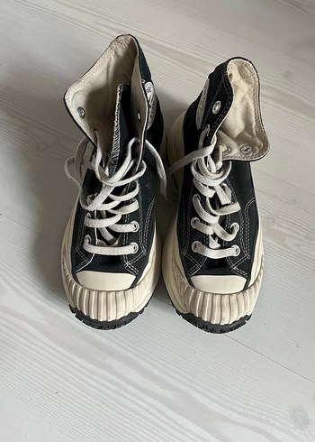 Siyah Kadın Spor Ayakkabı Ruffle Detaylı