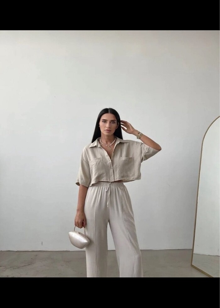 Dökümlü Crop Gömlek - Görsel 2