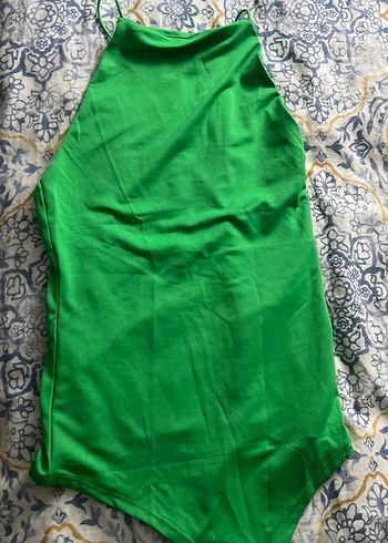 Yeşil çıtçıtlı body