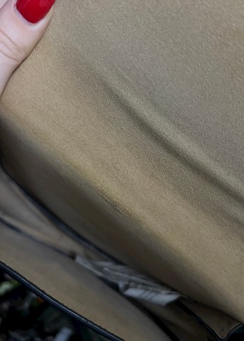 Pull and Bear Zincir Detaylı Siyah Deri Çanta