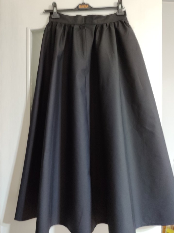 siyah valonlu etek - Görsel 3