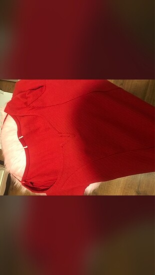 s Beden kırmızı Renk bershka
