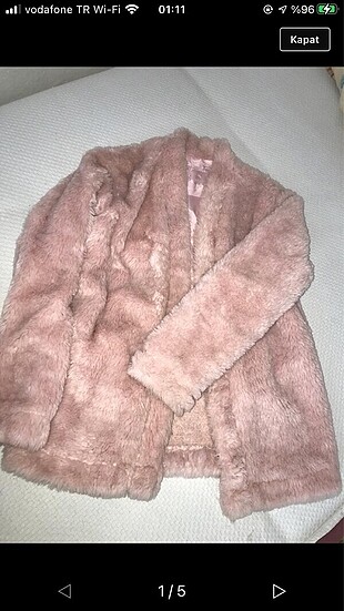Pembe kürk