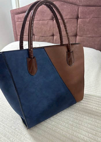 Klasik Şıklıkta Mavi-Taba Kadın Süet Çanta - Görsel 4