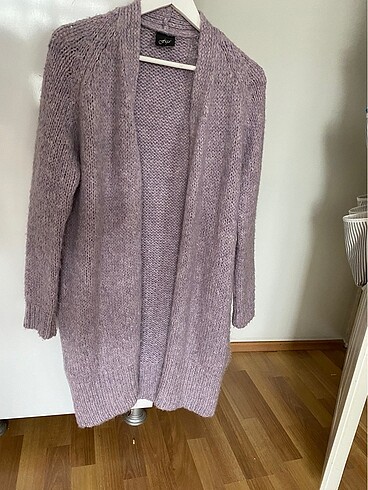Lila hırka