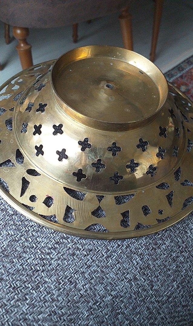 Renkli İşlemeli Metal Dekoratif Tabak - Görsel 3