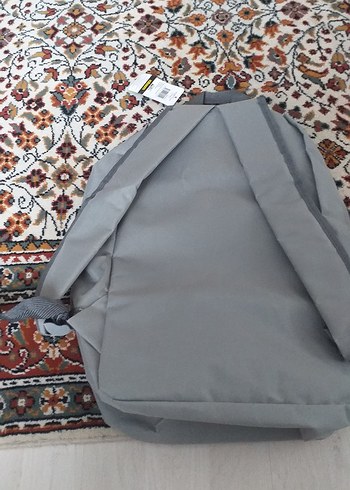 Gri Kadın Sırt Çantası, Fermuarlı, Minimalist - Görsel 2