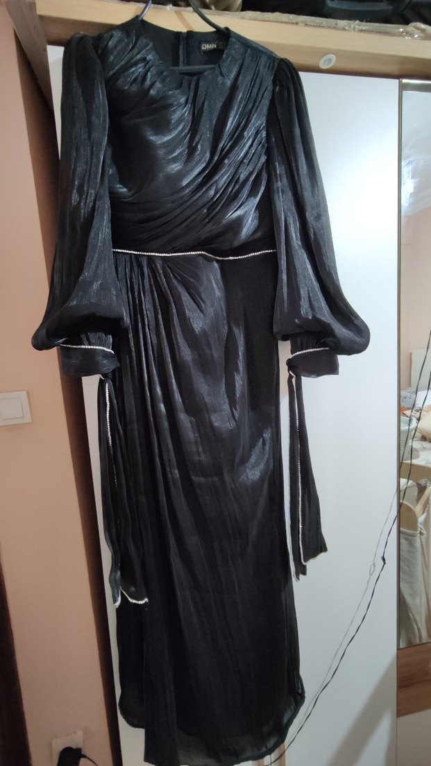 Uzun Siyah Tesettür Abiye - Görsel 2