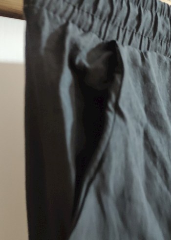 Siyah Kadın Midi Kumaş Pantolon - Görsel 3