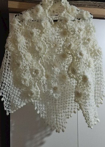 Dantel Detaylı Beyaz Örgü Kadın Şal - Görsel 3