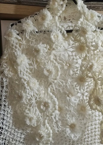 Dantel Detaylı Beyaz Örgü Kadın Şal - Görsel 2