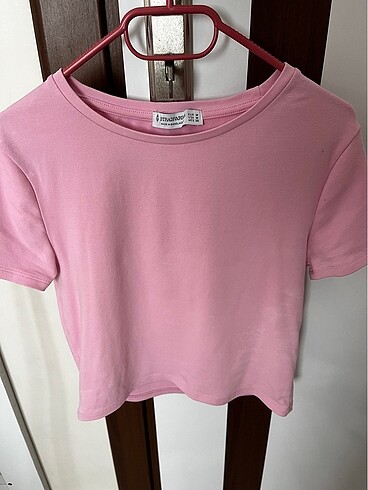 stradivarius tshirt