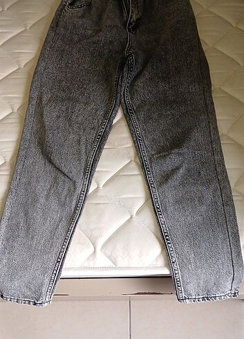 Gri mom jean pantolon