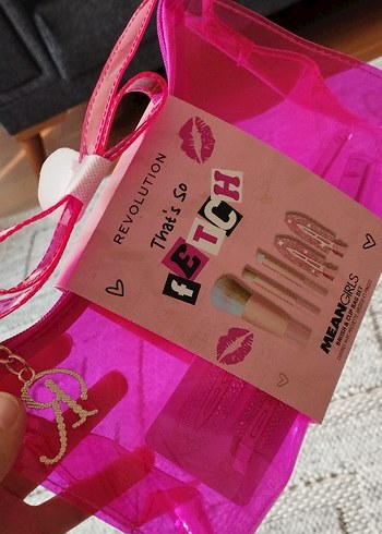 revolutıon mean girls çanta seti - Görsel 3