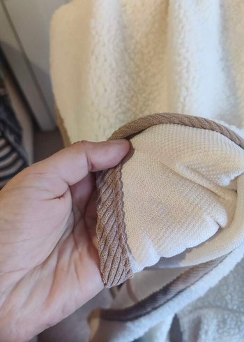 Düğmeli Beyaz Kadın Peluş Ceket - Görsel 7