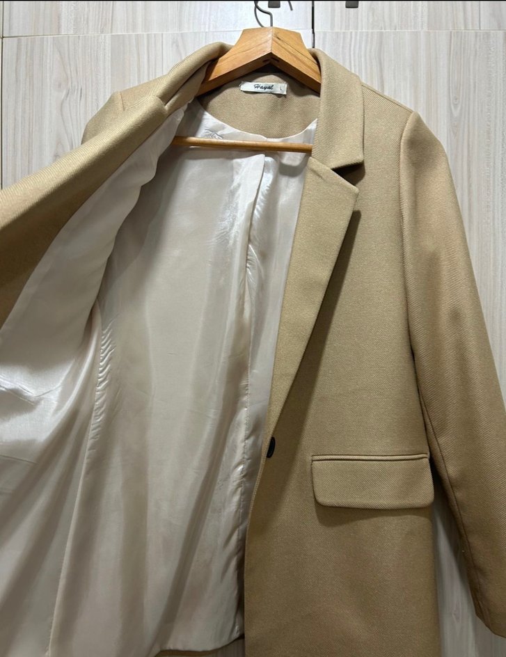 Bej Kadın Düğmeli Blazer Ceket - Görsel 3