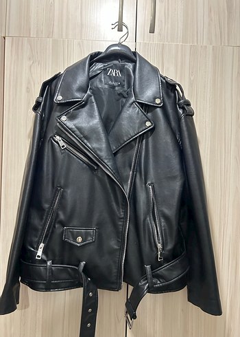Zara Siyah Deri Biker Ceket - Görsel 3