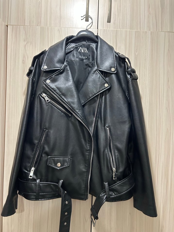 Zara Siyah Deri Biker Ceket - Görsel 3