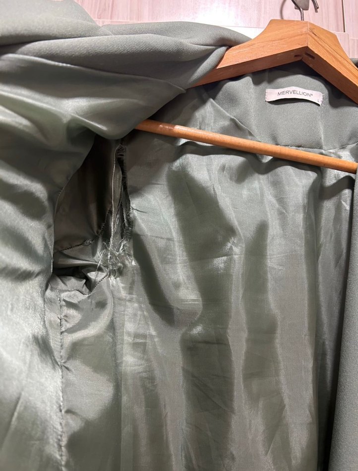 Bej Düğmeli Kadın Midi Blazer - Görsel 5