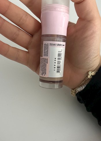Maybelline 4-in-1 Glow Kapatıcı ve Aydınlatıcı 00 Beige - Görsel 2