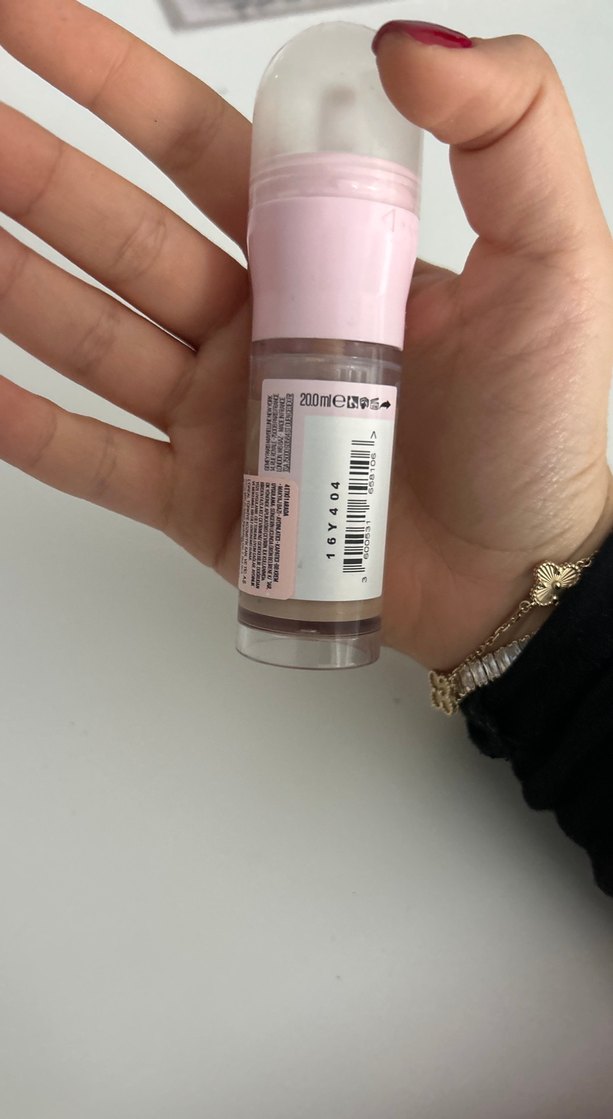 Maybelline 4-in-1 Glow Kapatıcı ve Aydınlatıcı 00 Beige - Görsel 2