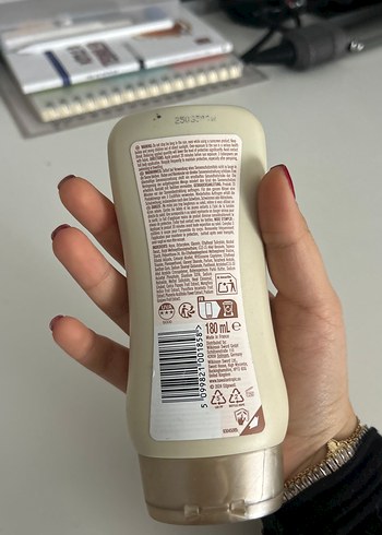 Hawaiian Tropic SPF 50 Güneş Koruyucu Losyon - Görsel 2