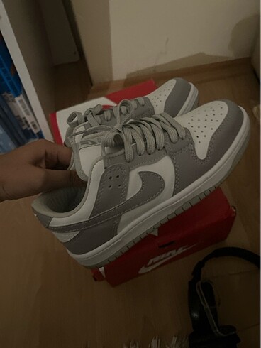 37 Beden gri Renk nike ayakkabi