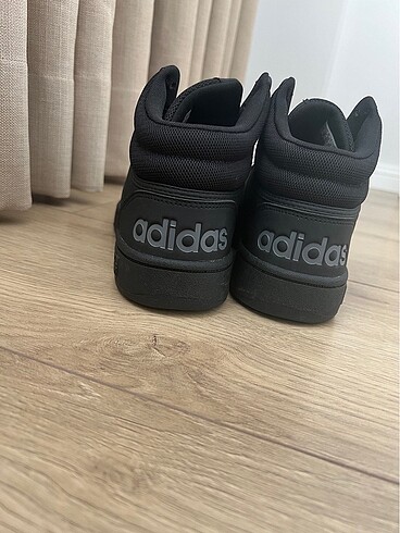 43 Beden Orijinal Adidas sıfır