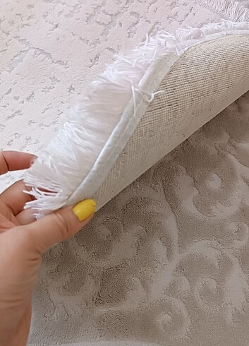 Beden Akrilik paspas ve yonca kolye