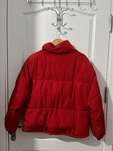 Pull and Bear şişme mont