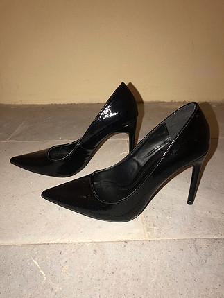 37 Beden Stiletto 