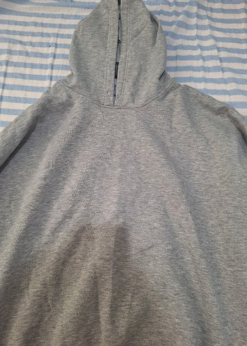 Gri Kapüşonlu Kadın Sweatshirt - Görsel 2