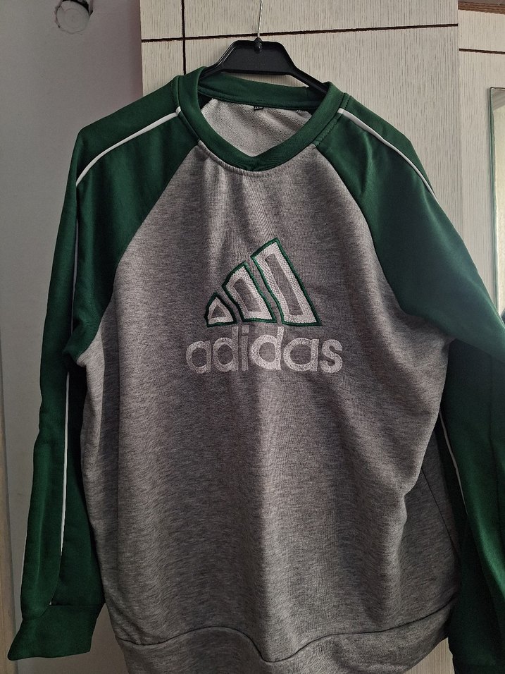 Gri Adidas Baskılı Sweatshirt - Görsel 4