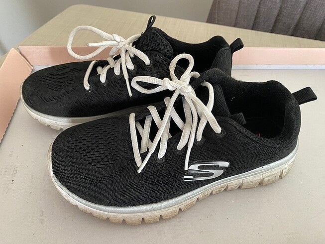 Skechers Ayakkabı