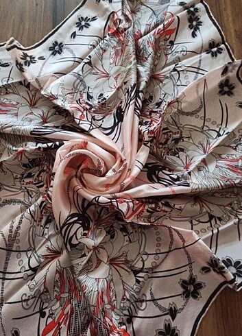 İpek eşarp - Görsel 2