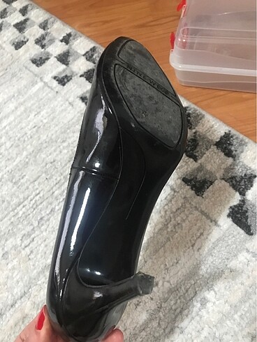 39,5 Beden Nine west Rugan Ayakkabı