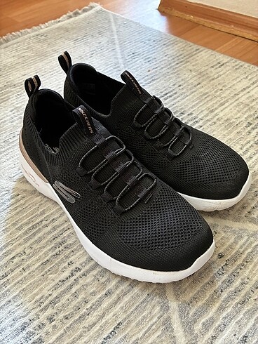 37 Beden Skechers Air Siyah Spor Ayakkabı